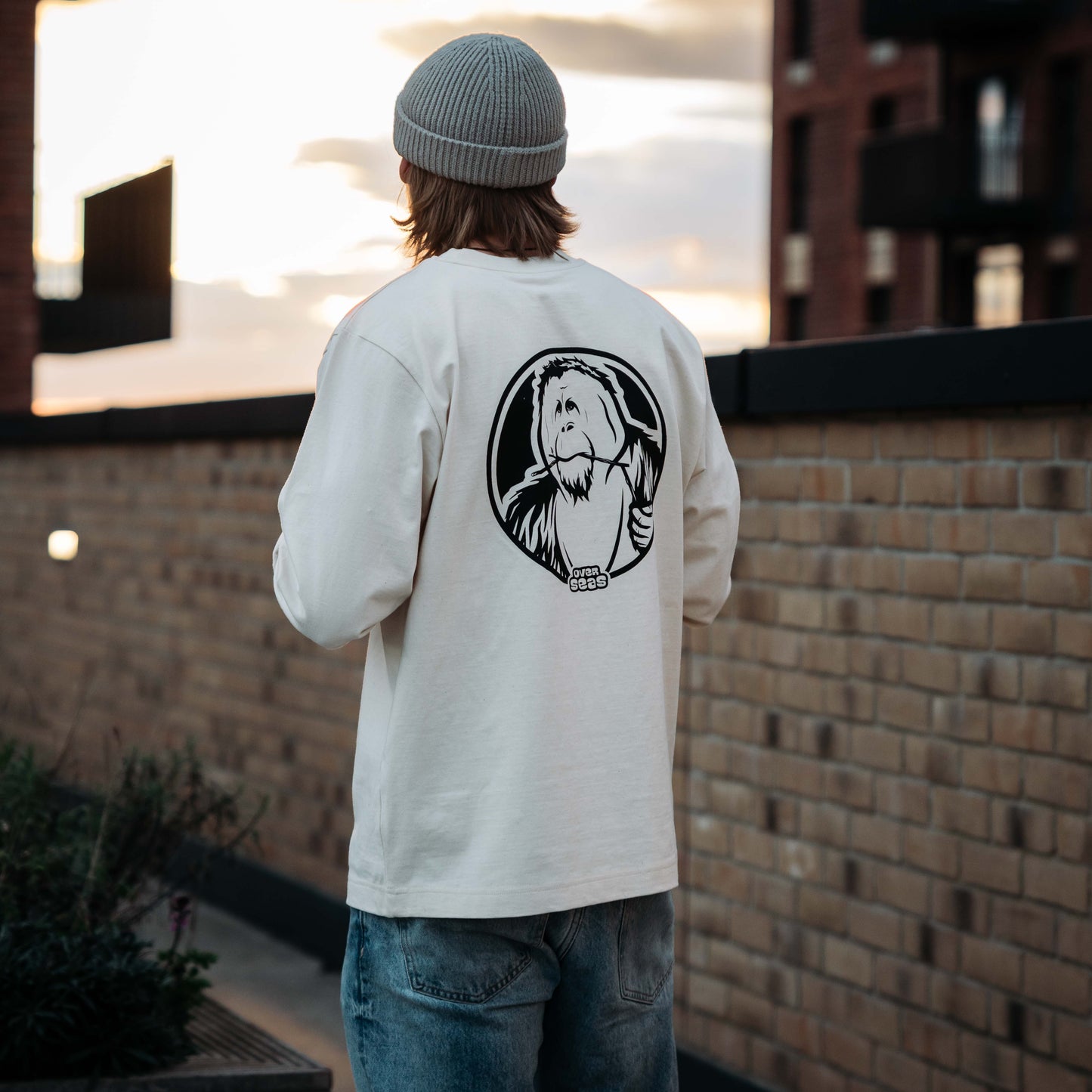 OVERSEAS Orangutan Cream Long Sleeve